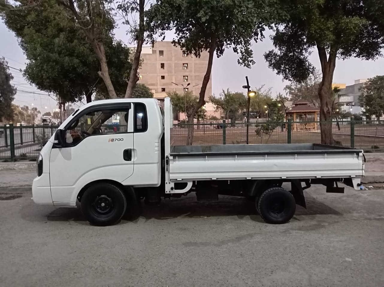 سلام عليكم كية عموشةموديل 2019 رقم بغداد انكليزي هزة جديدة سنوية لل30 ماشية 136 كفالة عامة الرقم *********** مكان بغداد الدورة
