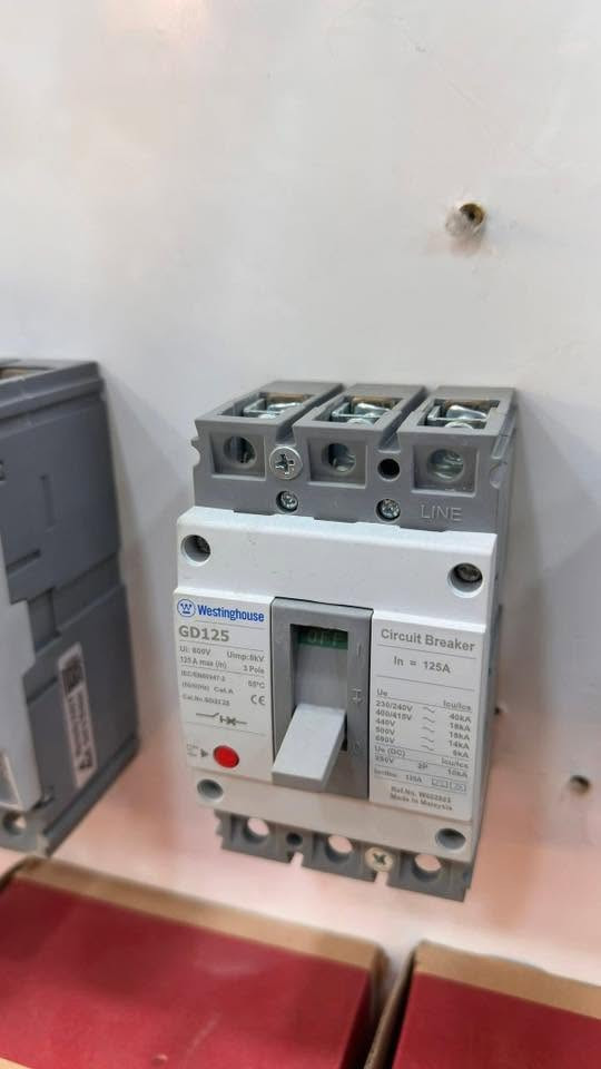 احصل على أداء مستقر ومضمون للكهرباء مستوى جديد من الأمان والاستمرارية مع ATS من شركة GL Electric، المصمّم لضمان انتقال سلس وفوري بين المصدرين الرئيسي والاحتياطي دون انقطاع

📥للاستفسار والطلب: يرجى مراسلة بريد الصفحة.
#تحويل_الطاقة #استقرار_الطاقة #الشورجة #كهرباء #بغداد


**إذا كنت صاحب هذا الإعلان وتريد حذفه لأي سبب، رجاءا أرسل رسالة إلى الدعم الفني**