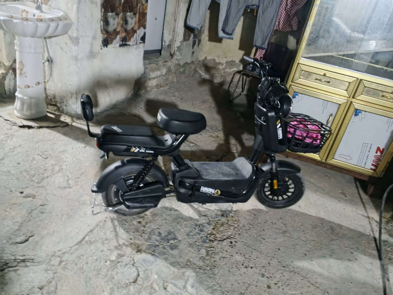 جديده توني ماخذهه ما ماشيه للبيع


**إذا كنت صاحب هذا الإعلان وتريد حذفه لأي سبب، رجاءا أرسل رسالة إلى الدعم الفني**