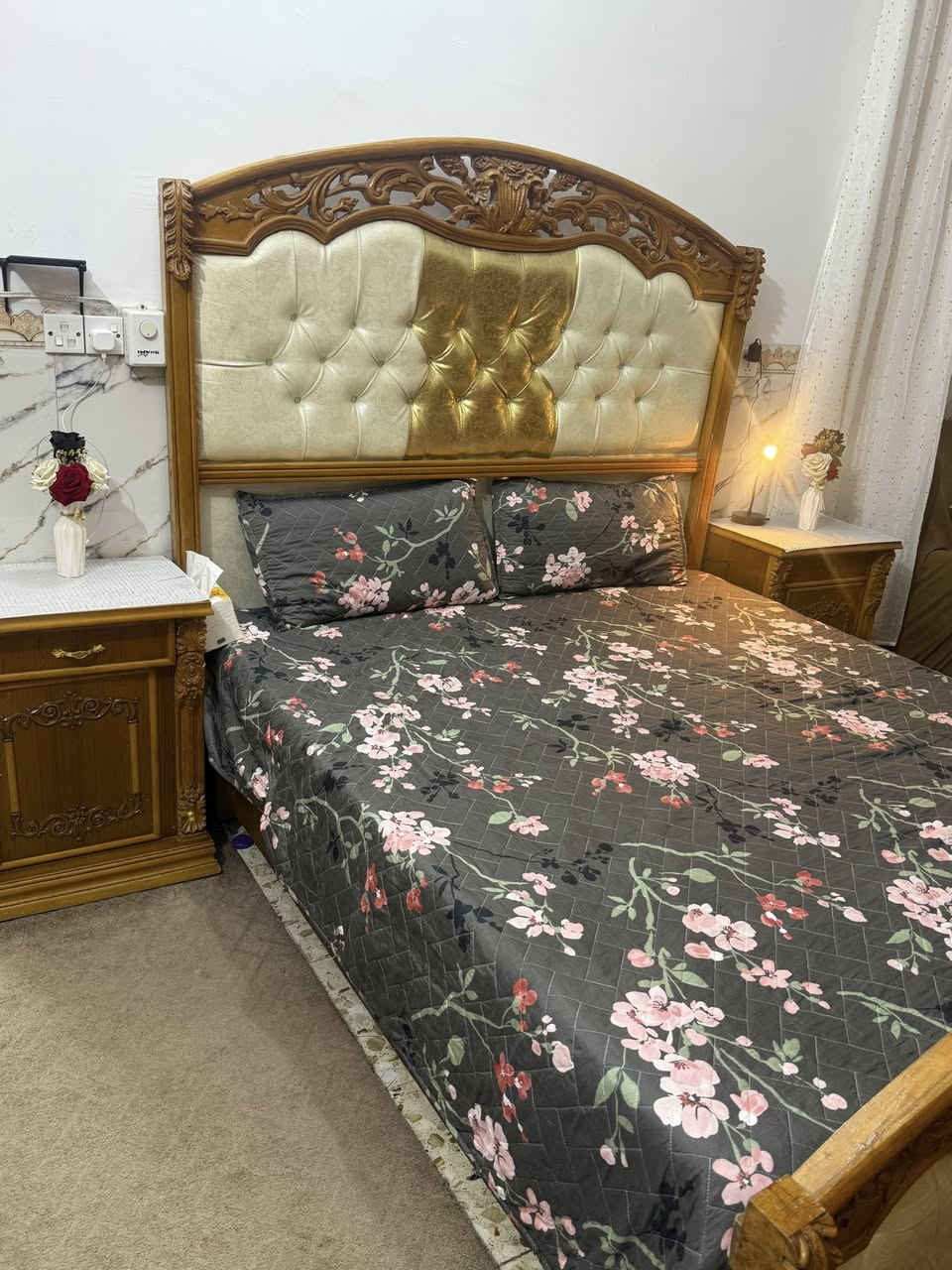 للبيع نضيفه مابيها ضرر فقط يدات


**إذا كنت صاحب هذا الإعلان وتريد حذفه لأي سبب، رجاءا أرسل رسالة إلى الدعم الفني**