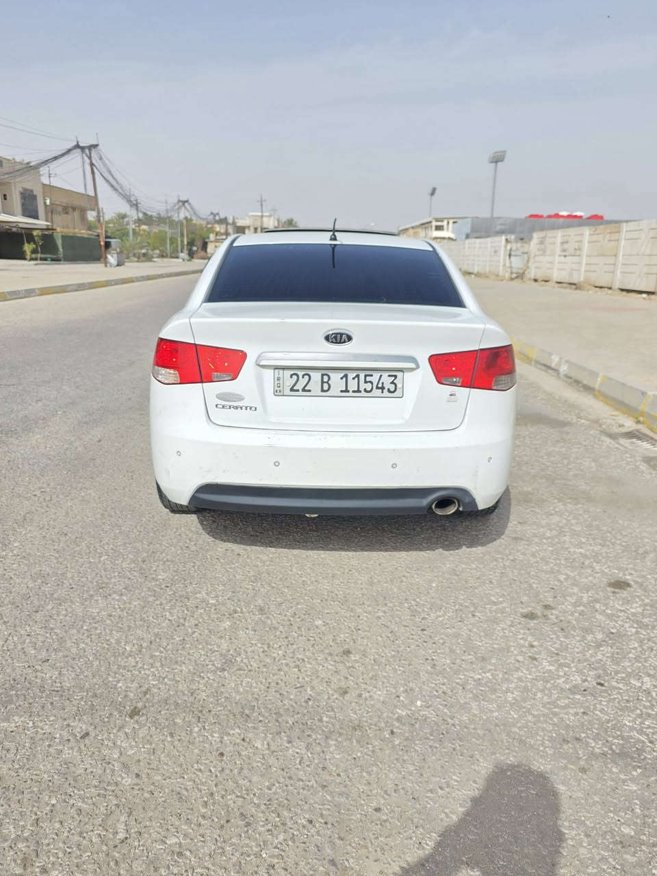 السلام عليكم سيراتو 13  بسمي  رقم اربيل تريد تحول تريد وكاله فول فتحه تحكم جهتين 4 دسك مكينه 1600 السياره جاهزه تبريد حديد تخم تاير   قطعتين اكليل السعر 104 الرقم ***********
