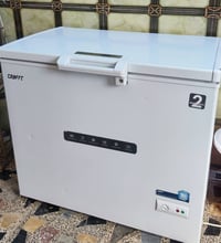 مجمده كبيره نضافه ١٠٠بلميه السعر  ١٧٥ قفلها بغداد البلديات 07724983338