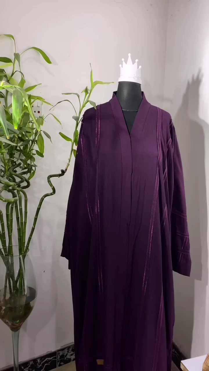 أهلاً وسهلاً بالجميع! أود أن أعرّفكم بنفسي وأن أشارك معكم صورة التقطتها لمشروعي الخاص ببيع العبي الخليجية الباله وبأسعار مناسبه جدا
اتمنى منكم تدعموني برفع المنشور أو لايك وتعليق حتى لو لم تشترو مني


**إذا كنت صاحب هذا الإعلان وتريد حذفه لأي سبب، رجاءا أرسل رسالة إلى الدعم الفني**