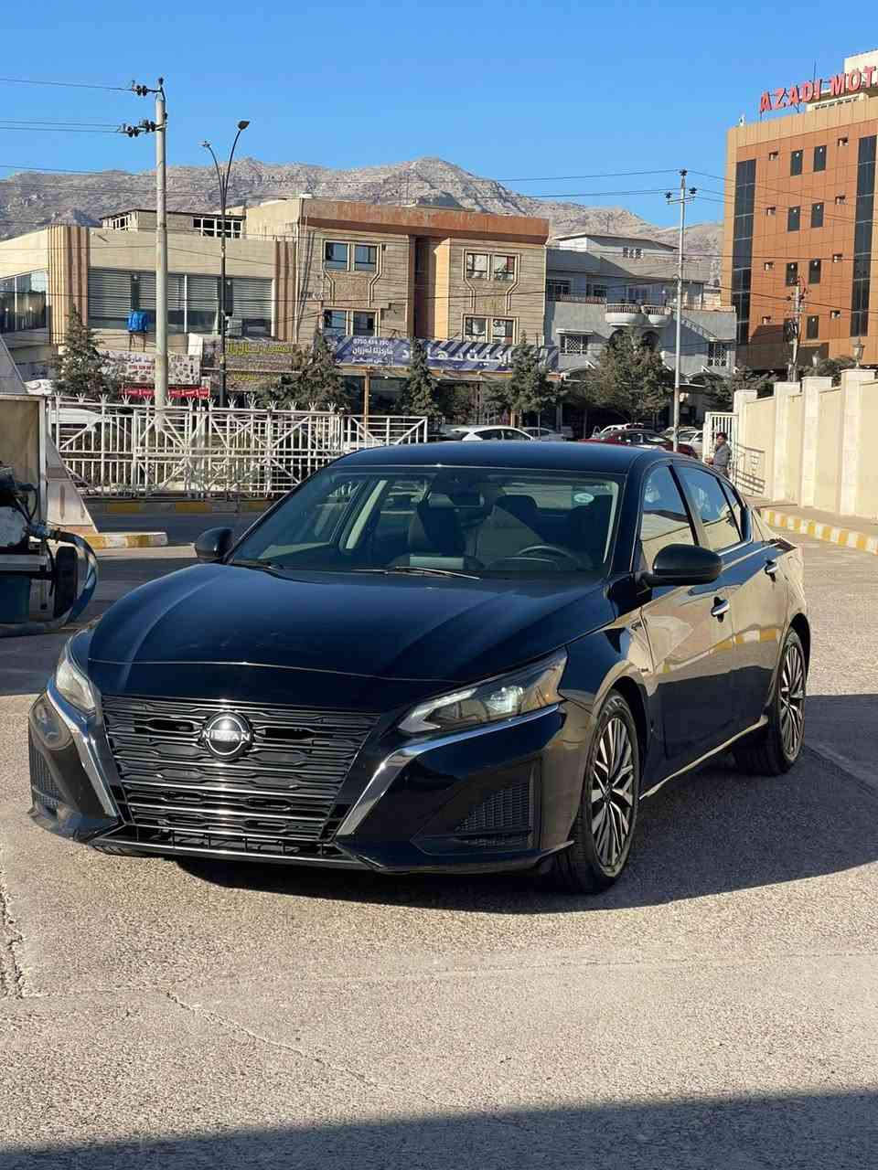 التيما Svبابين صبغ
بدون ايرباك 
بدون دواخل و شاصي 
بجم و خلفي كبس 
محرك 2.5L(4V)
موصفات SV
بصمة 
سعر 149كورك واتساب ***********
