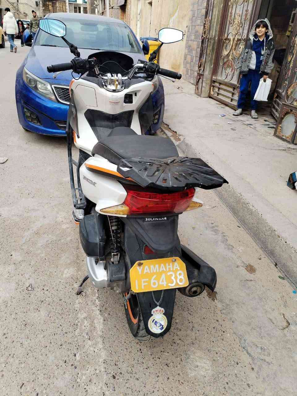 ياباني JF
دراجه نازله من الرمبه جديد 
بيهه تزويد اناره ....تدفئه ...او درع
 كامله مكمله 
مكينه ما شاء الله ما اكو منهه 
دراجه احله من الصور 
التواصل ***********
جماعة الجوه من ال16 لا يتصل 
بغداد
