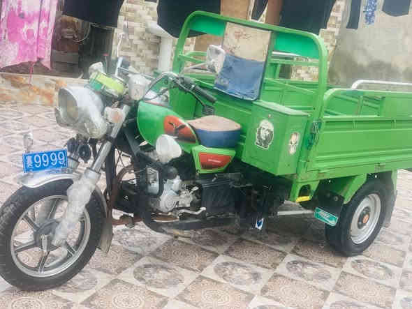 سلام وعليكم ستوته كربلائي مكفوله من كلشي وراق موديل 22 ستوته نضيفه كلش السعر مليونين وبيه مجال قليل مكان القرنه ناحيت الثغر رقم الهاتف ***********
