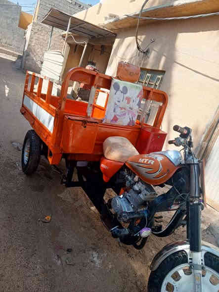 السلام عليكم ستوته ( MTR  ) اوراق مديل 2017 مكينه كربلأيه 22 كهربائيات كامله سلف وهندر تشتغل مكينه شاصي بدي مكفولات سعر ١٢٥٠ وبيه مجال قليل مكاني بصره ابو خصيب طريق صحراء ***********
