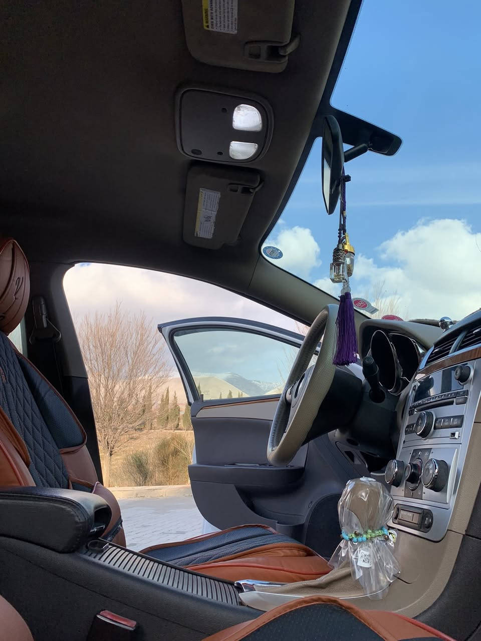 ماليبو 2012 خليجي شركة منصور رقم سليمانية هزة ورقم وسنوية لحد 2030 وكاله تحويل موجود سيارة بيها ربع بونيد صبغ فقط وباقي مكفول كير ومحرك وتبريد وصدر وتخم تايرات وايرباك كلها بشرط/قفل مركزي ويل كب مثبت سرعه تحكم استيرن بلوتوث جام 4كهرباء السعر(90)ومجال/مكانها سليمانية
لاتصال(***********)
