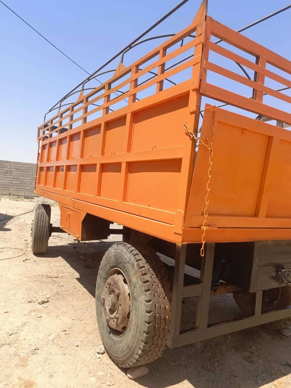رعربانه للبيع طول 5متار تاير 22.5 العنوان صلاح الدين بيجي استفسار اكثر عله هاذه الرقم ***********
