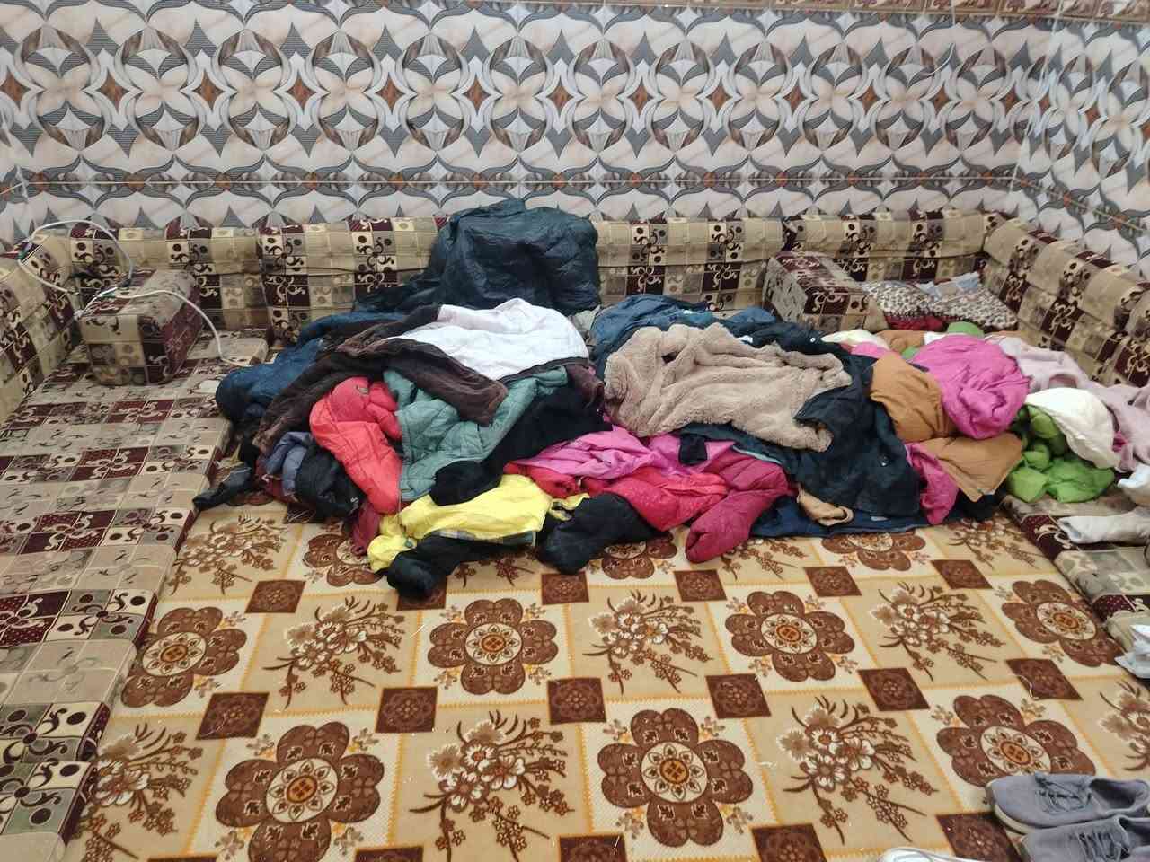 سلام عليكم شباب يوجد الدينا باله قماصل وحذيه البيع الحذيه زوج ب3زوجين ب5وقماصل ب1500وبالف مكاني الغراف حي الفلاح تواصل ***********عباس ابو علي
