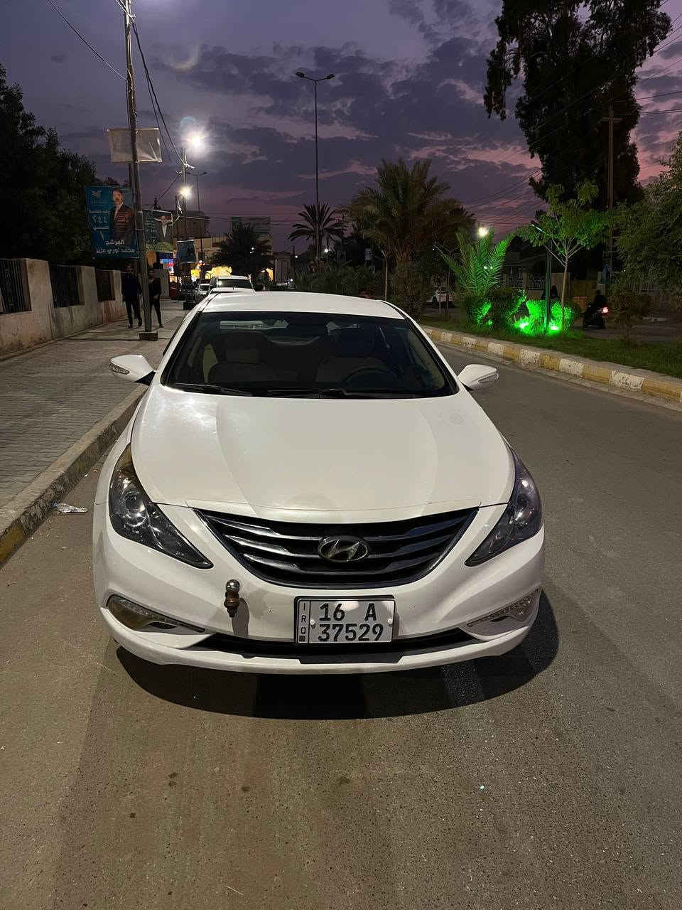 سوناتا 2013 خليجي رقم قادسيه الانگليزي الجديد
هزه جديده باسمي شخصيا

ماشيه 190 كيلو متر 

مواصفات نص فول تحكم بالستيرن 

اشاير بالمري ومري شفط

شاشه كبيره 

قطعتين تبريد 

كامره خلفيه 

ويل كب حجم 16

بيه رش قطعتين فقط 

مكان السياره الديوانيه قضاء عفك 

السعر 127 وبي مجال 

رقم الهاتف ***********
