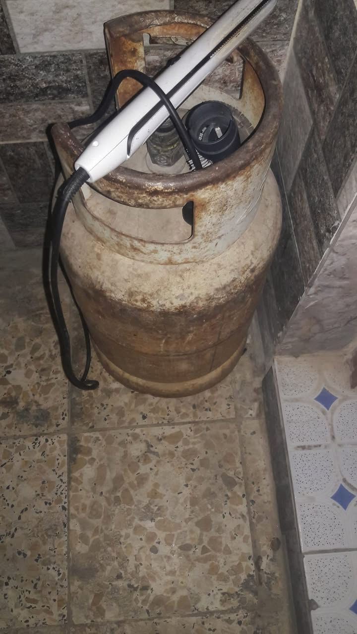 *********** البيع يوجد وتساب فقد
