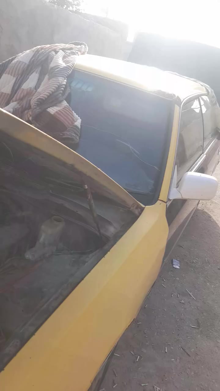 سلام عليكم سياره راس الثور موديل 2000 بلا كص محرك ففتي سياره اصوليه رقم بصره سنويه منتهيه لازم ترجع لونها نيلي او اي لون ترغب تصبغه ترهم بيع او مراوس العنوان البصره  قضاء القرنه رقم المبايل *********** السعر30
