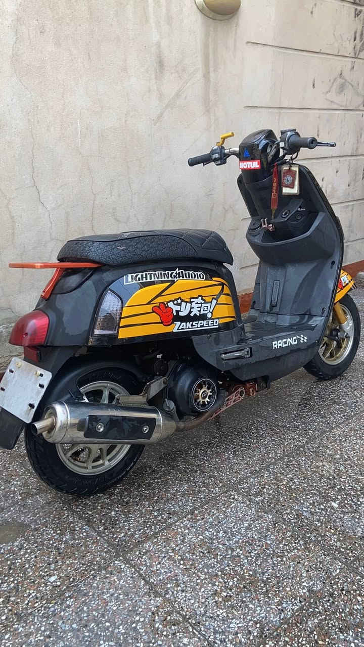 سلام عليكم شبابنه بوليس خارج كلشي مزود من خارج بيه صدر rbm وتطوال رياضي بيه يدات بريك رياضي قبضات رياضي حماله رياضي دراجه راجعه اصبعين مناك جايه هيج مكينه ممعروفه شكد قويه كلش بيه رباط وشيال رياضي ان سي واي وتطوال دبل ان سي واي ودبل وكلجات وقبق كلجات وصالنصه وفلاوين مختلف وسبايدر وبك لايت  كلشي بيه مزود من خارج دراجه قويه بمعنا الكلمه وكابريتر جبيره دراجه خير من الله خلقه واخلاق وقوه مكاني بغداد شعب شراي يخابريني ويتدلل الموشراي لا يجي ***********
