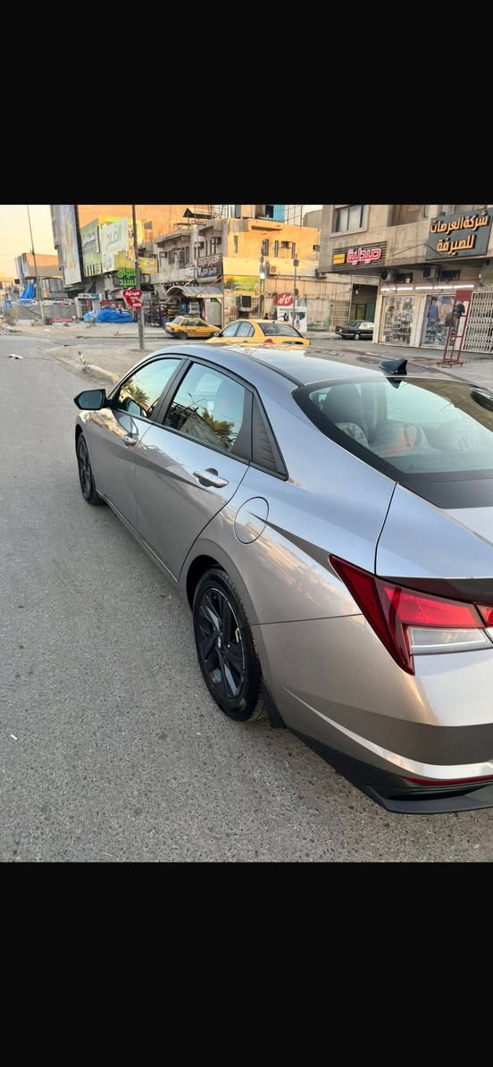 هيونداي النترا موديل 2023 الحادث موضح ب الصور السياره داخله معوقين للاستفسار ***********
