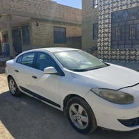 ♥️ سيارة رينو موديل 2013 السياره نضيفة وسعر 65ورقة وبيه مجال          ...