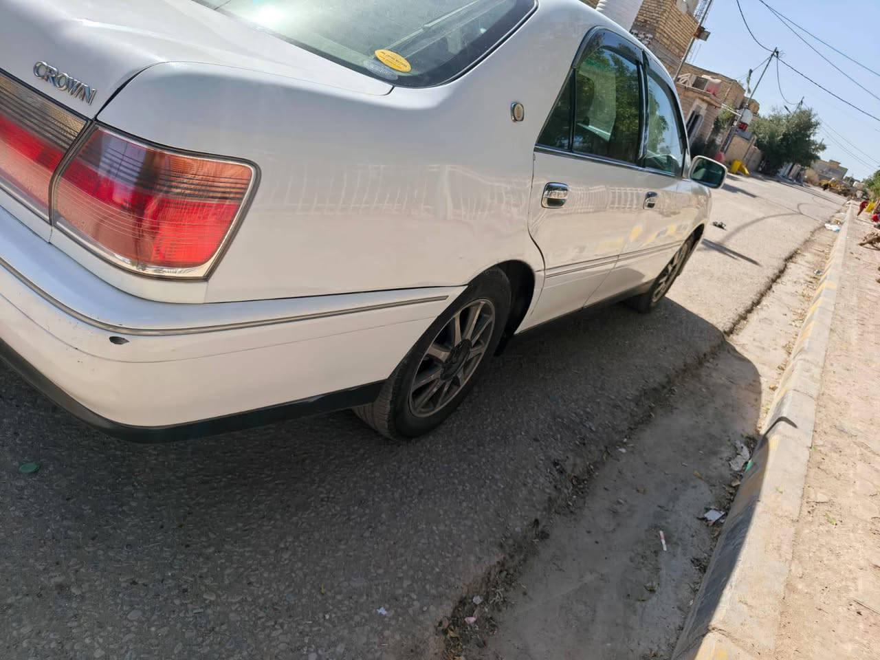 ملكه دوات دوات كصه قماره سعر 45بيه مجال حك جيه
4دكم/4كشنات كهربائي
برده /ثلاجه/تبريد قطعتين خلفي امامي
ويل نجمه /تخم تاير/
مكينه ديفور الكبير  كير /حداديه 100/ارقام وسنويه طبق اصل شاصي 
***********
