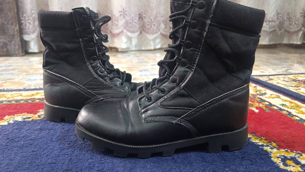 السلام عليكم ورحمة الله وبركاته
بسطال أأمريكي ألتاما جديد كلش قياس 7  يعني قياس (40) مستعمل اقل 10 ايام أمانة الله و نظافتة 97% و عندي توصيل داخل الأمين السعر 30 وبي مجال 25 قفل أمانة الله جديد كلش
***********
