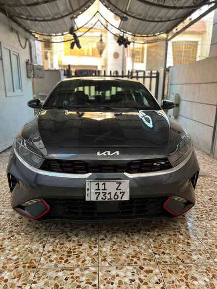 السلام عليكم عندي فورتي ٢٠٢٤ السياره حادثها فقط دعاميه بدون قطره صبغ ولاتبديل مواصفاتها فول ١/١ بصمه فتحه شاشه جبيره رادار امامي خلفي توقف ذاتي نقطه عمياء كراسي كهرباء + تدفئه تبريد بك لايت لد مكينه ٢٠٠٠ دوش اشاير مري كشنات جلد مختمه GT قطعتين تبريد تبريد شاشه السياره اعله فئه GTمكاني بل سيديه للستفسار *********** السعر ١٨٧ ملاحظه السياره اني مستوردها ومرقمها عله ايدي بغداد
