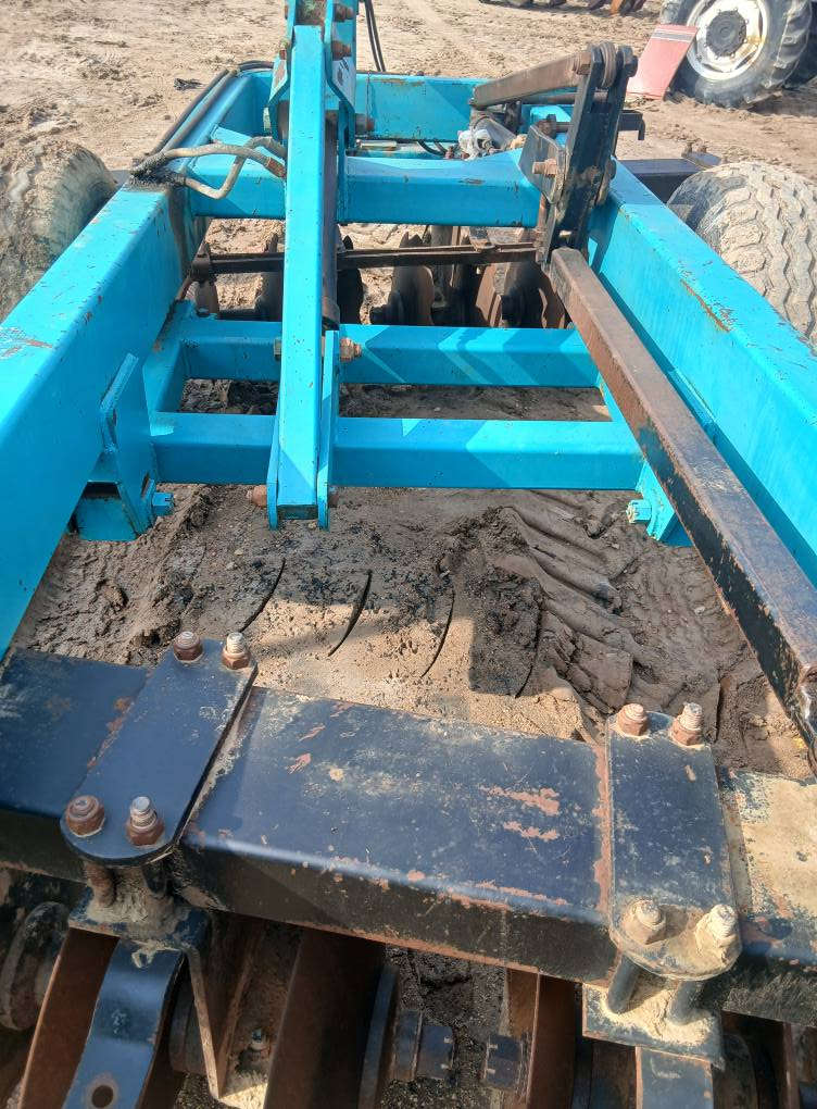 للبيع دسك كرز تركي حجم 24 موديل 2013 باب اول مكفول وجاهز 

السعر 6 مليون وربع وبي مجال

مكانه واسط/قضاء الحي

***********
