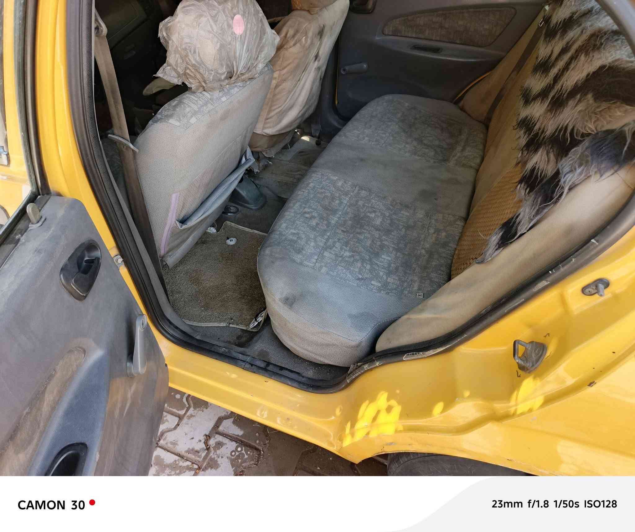 طيبه موديل 2016 سياره مطلوبه هيئه وغرامات غير مسؤول عن الغرامات سياره ابلاديه لا ضربه ولا صبغ  بيه طخطخات رقم بغداد تحويل ثاني يوم واذ تريد وكاله عادي سياره مكينه جديده كير الاول بي صوت بيه صوت كعكه مال صالنصه سياره كهربائيت شغاله صدر تعبان شواصي مكفوله السعر ١٣ ورقه منل اخير مكاني بغداد سياره كوم حديد ***********
