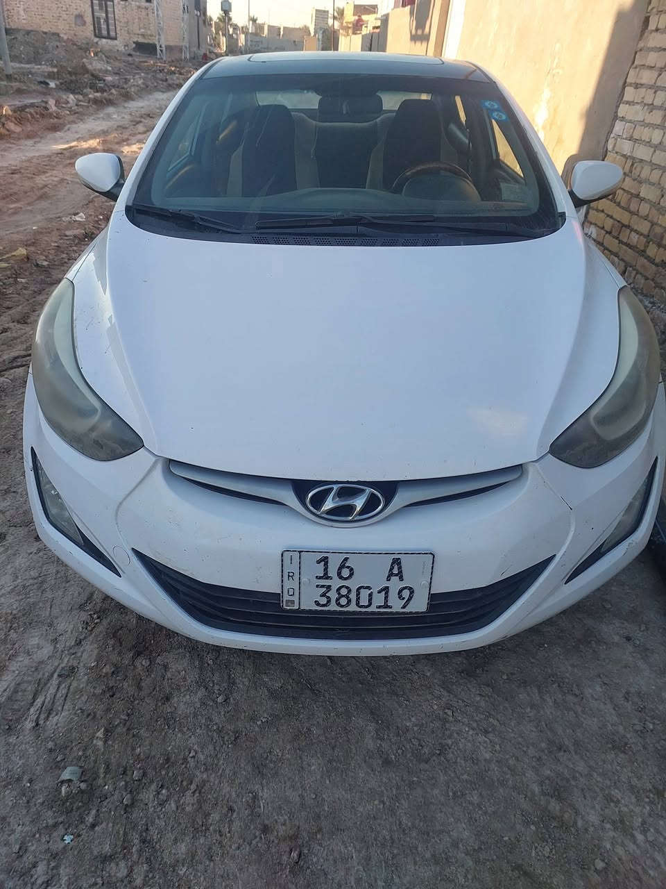 سلام عليكم اخوان انتره للبيع خليجيه  والى اكو مراوس اراوس العنده جارجر ٢٠١٢ وعلى اكو ٢٠١١هم اراوسامكينه ١٠٠٨ السياره ٢٠١٥ اثر بش فقط بيها السياره بسمي *********** الاتصال عله الرقم
