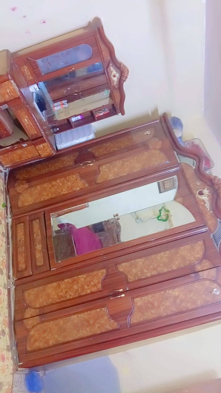 السلام عليكم ورحمة الله وبركاتة
غرفة اخشاب السعر ١٥٠


**إذا كنت صاحب هذا الإعلان وتريد حذفه لأي سبب، رجاءا أرسل رسالة إلى الدعم الفني**