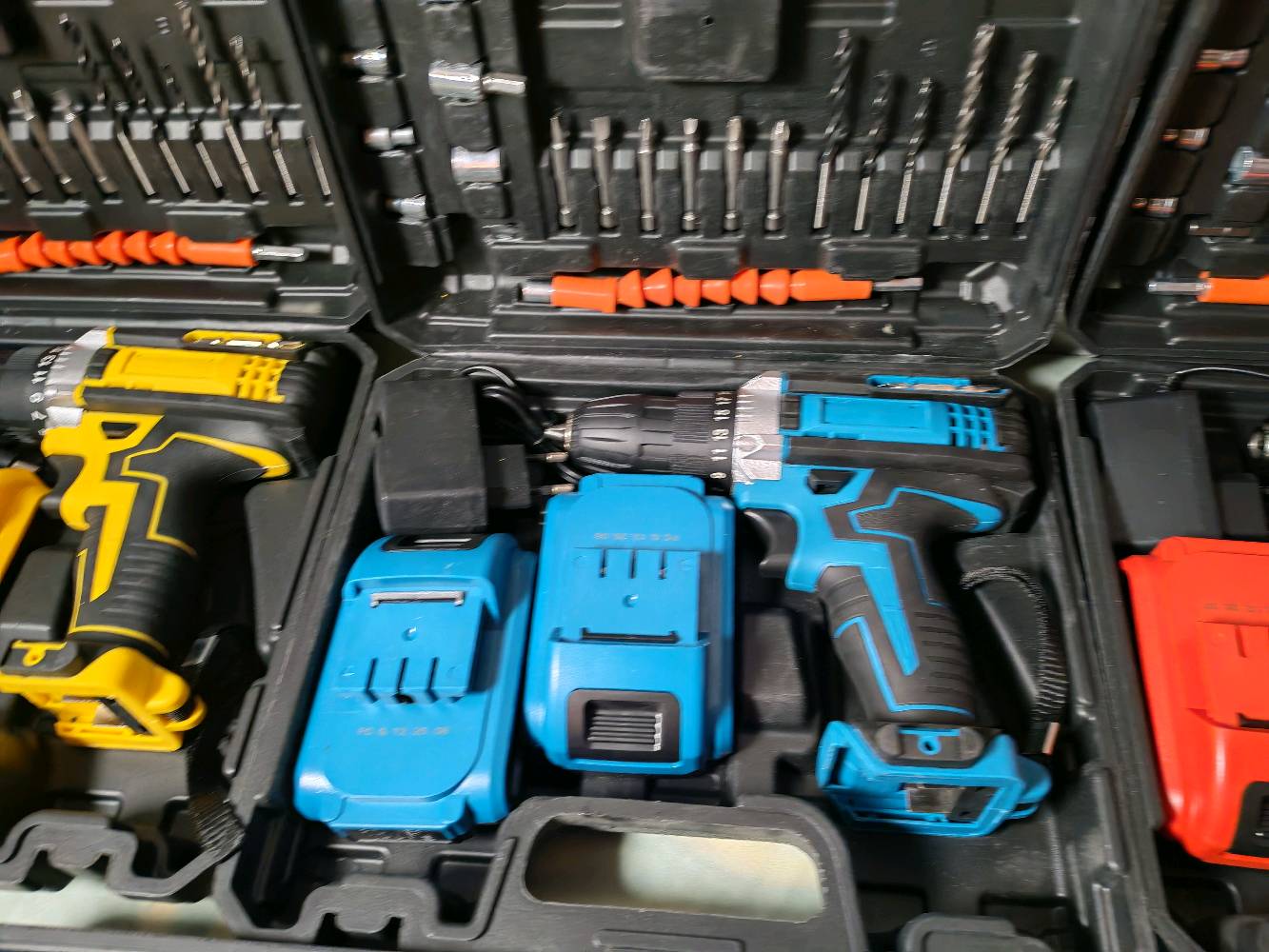 العنوان واسط مركز المدينة
دريلات شحن 4 قطع للبيع شلعة 