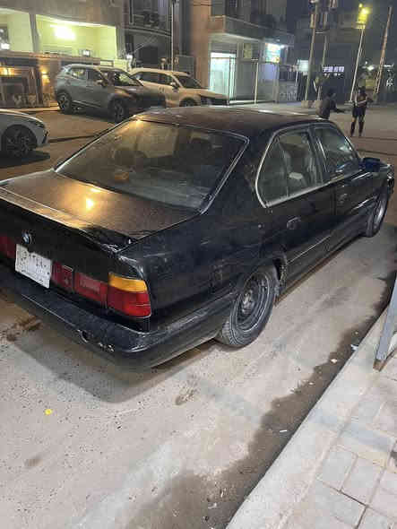 بي ام 525 مسكر عدل كير او مكينه شادهن جدد  سياره حلوه بغداد بسمي  مكاني بغداد شعب السريدات  رقم تلفوني ***********  سعر 55 ورقه
