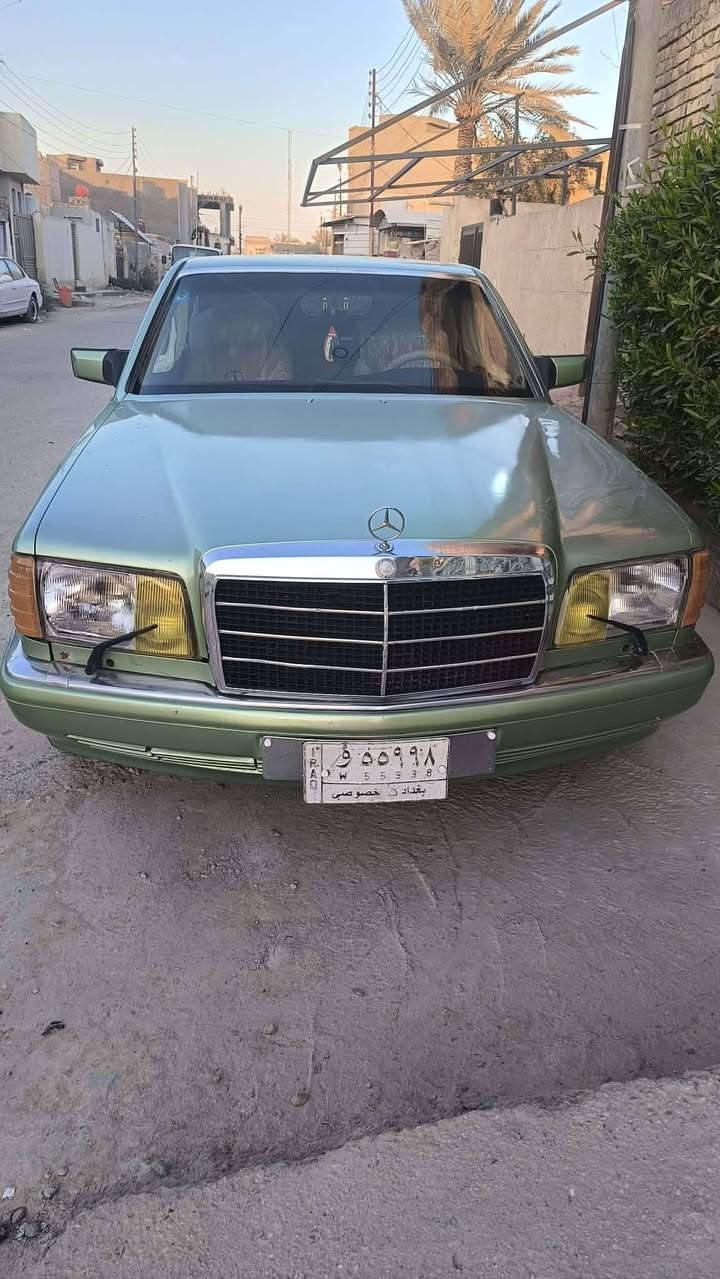 السلام عليكم 
مارسدس جامبو للبيع موديل 1990 مكينة بطة 3000 مكينه وكير حاوية تخم تاير قواعد سليمة برناكيت سليم لا ضربة ولا كلبه ولا كصه رقم بغداد تحويل مباشر نقصها بس تبريد السعر
50 وبيها مجال 
العنوان بابل قضاء القاسم علية السلام 
الاتصال ***********
