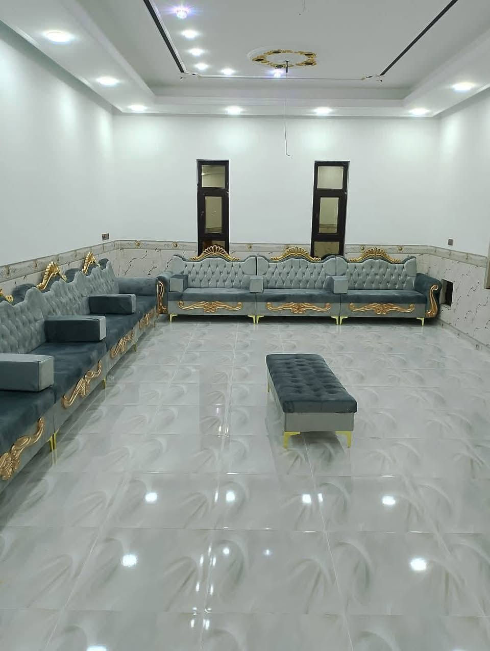 كركوك حريه قرب جامع سيد المرسلين
معمل ديوان الموصل حسب الفصلات التركيه و العراقية مودرينت و يوجد لدينا تعمير وتغليف قنفات و دواوين المستعمله والالوان والفصلات برغبة الزبون العنوان كركوك حريه قرب جامع سيد المرسلين  *********** واتساب
