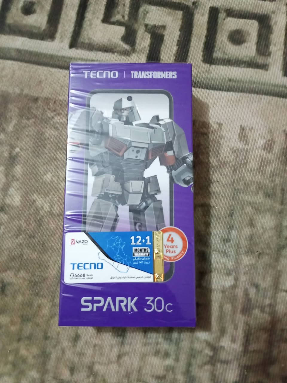 السلام عليكم جاهز للبيع كرتون ملحقاته كله كامل ذاكره 128 سعره 135 وبي مجالل***********
