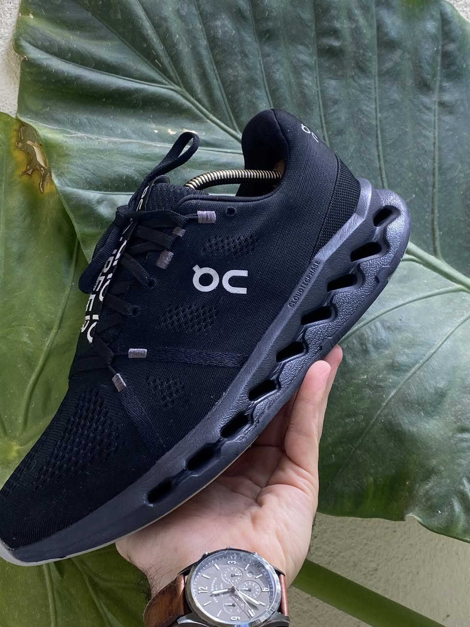 On cloud surfur running- باکەی ئەمریکی ئۆرجنال ئەسلی وەکالە قیاس ٤٧.. ٣٠.٥ سم ..٩٥/١٠٠ خاوێنی….حذاء اون كلاود سورفر اورجنال اصلى وكاله قياس ٤٧..طول القدم ٤٧..النضافة ٩٥/١٠٠ يوجد توصيل ***********
