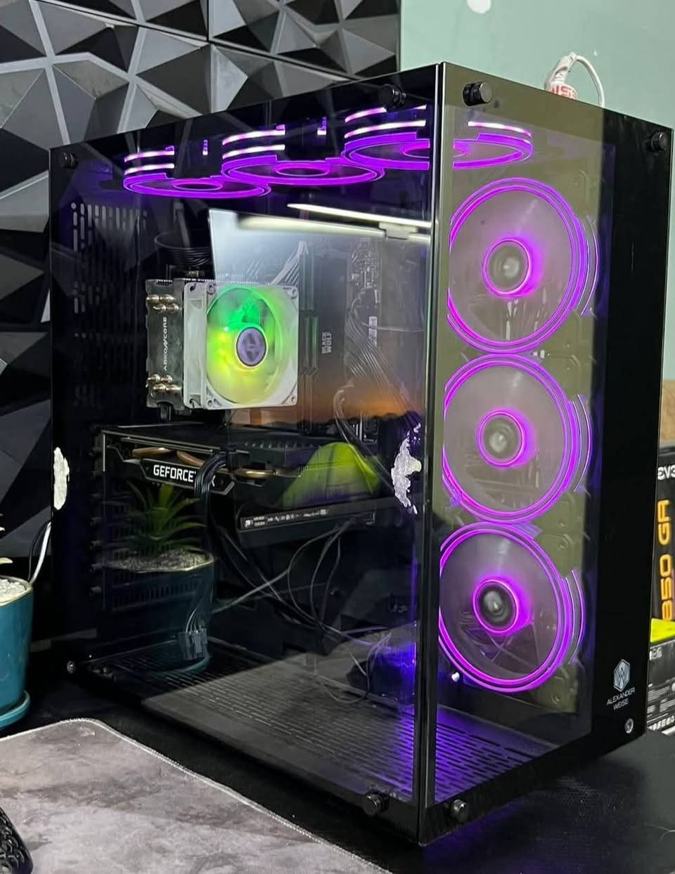 حبايب الpc للبيع كيس وشاشة وماوس وكيبورد گيمنگ
بسبب الوضع الخربان 
سعرها 575الف مكاني بغداد توصيل متوفر لكل العراق 
نضيفة كلش وانطي بيها ضمان 
*********** واتساب 

Ubs 1200w سعرة 100الف

CPU: i3 10100F
GPU: GTX 1660 SUPER 2FAN
RAM: 16GB BLACK WOLF 2*8
Power supply: 650W
HARD: SSD 256GB HDD 1t
CASE: ALEXANDER WISE BLACK+6FAN
WAINDOS 11
CPU AIR COOLER
MONITOR: LG 24inc 165hz ips

شاشه حجم ٢٤ ١٦٥ هرتز براند lg
