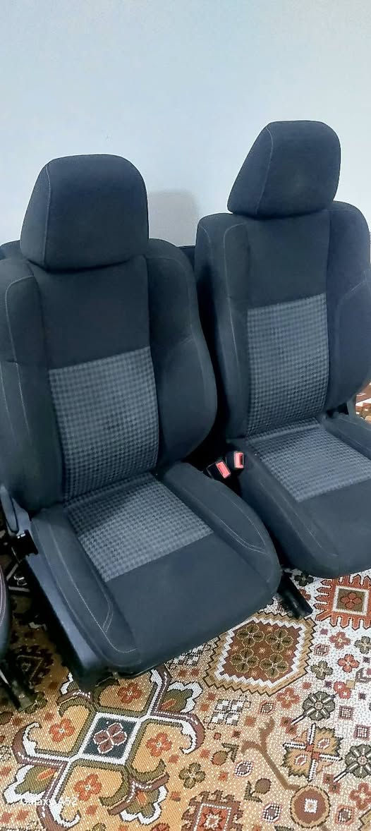 كشنات جارجر للبيع مال ٢٣ جدد بغداد حي العامل 
السعر 450 الف قفل ***********
