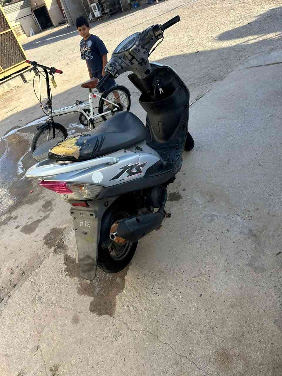 دراجه البيع ما مفتوحه السعر 950وبيها مجال 
***********
