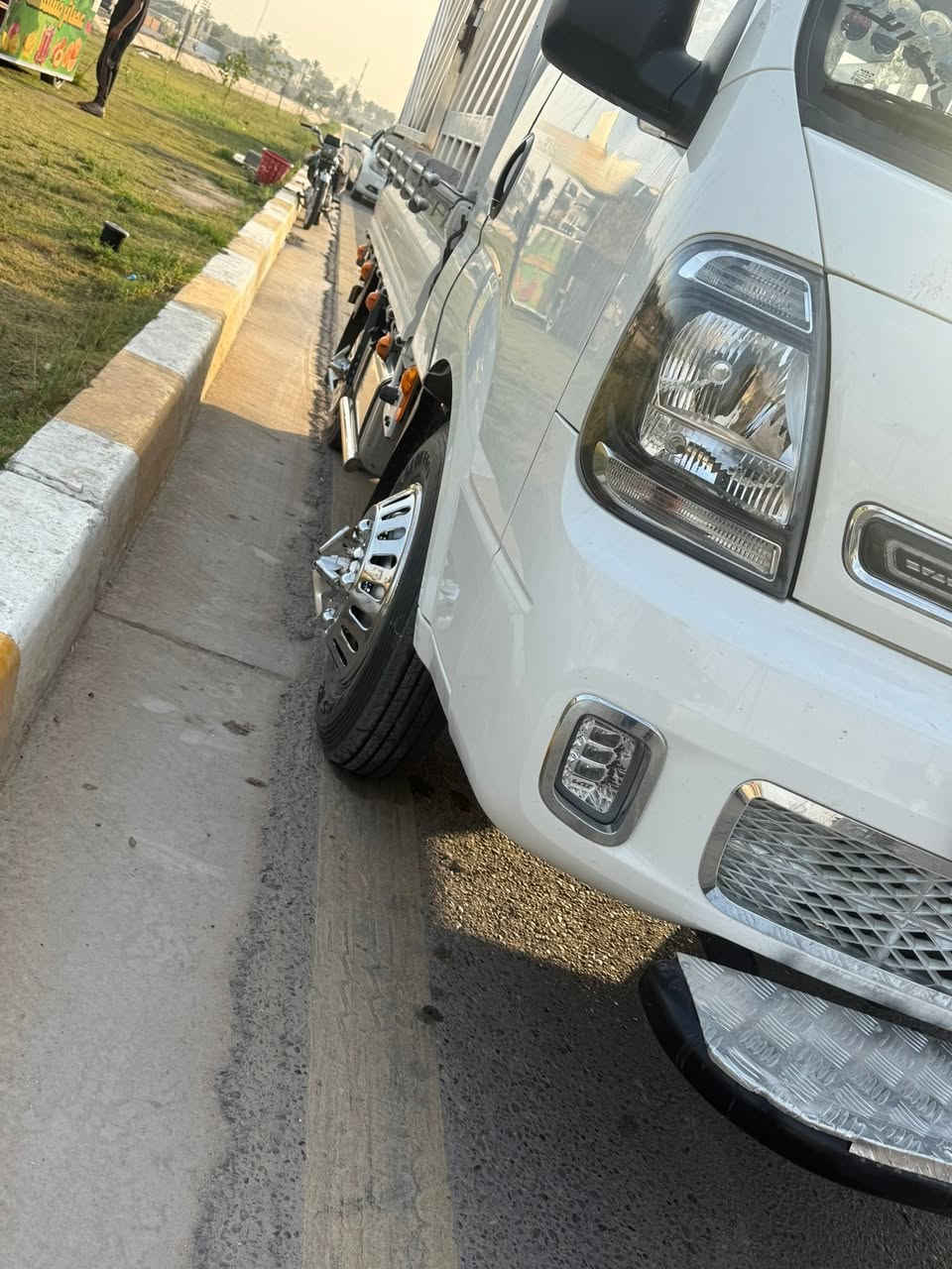 السلام عليكم عندي كيه بنكو فحل2025 بغداد  اانكليزي  ماشيه 30 الف شرط محرك كير اكسل جدد تخم تاير جديد تاير 14  خلفي امامي جديد كهربياتها كلها  شغاله من دعاميه لدعاميه محرك 4000مفتوح السياره مكفول من طول لطول جديد السياره مكفوله السعر 210 وبيه مجال لطيبين موقع السياره كربلاء *********** انتصل عله صاحب الرقم مكلف بل نشر وغير متواجد عله الفيس رجائن واسف عله الاطاله 💙✨
