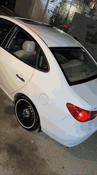 السلام عليكم ورحمة الله وبركاته 
                    النترا ٢٠١١ خليجي 
كفاله من الصبغ والضربه فتحه مكينه ٢٠٠٠
سياره جاهزه دوشمه وتخم تاير وتبريد مكينه وكير كفاله 
بيها كم رصعه بلقماره جهة الصدر مامصلحات بسيطات مو قويات موضحات بلصور

السعر ١٢٥ بيها شي بسيط للشراي
مكان بغداد الزعفرانيه
***********
