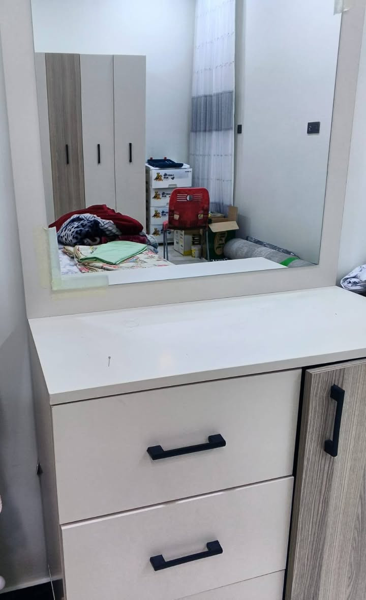 غرفة نوم جديدة صار شهر من اشتري 5قطعه السعر 400


**إذا كنت صاحب هذا الإعلان وتريد حذفه لأي سبب، رجاءا أرسل رسالة إلى الدعم الفني**