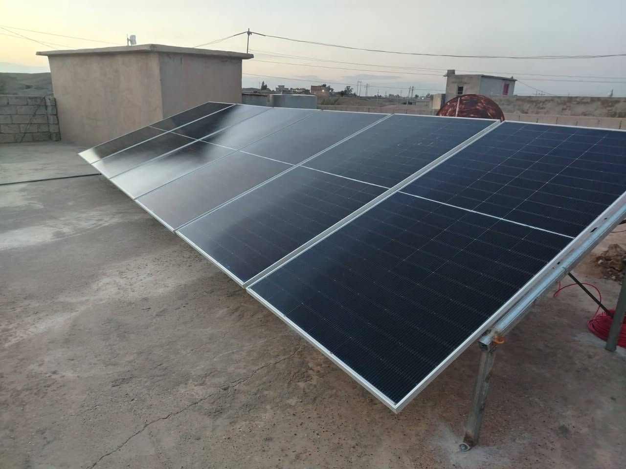 بالنقد او بالاقساط نشدلك منظومتك 🚨🚨🚨

#الطاقه_الشمسيه_ذكاء_في_الاختيار_ونقاء_في_الاثر"""

.................................................................. 
بفضل الله وبحمده قامت كوادر شركتنا (شركة الواثق للطاقة الشمسية) بنصب منظومة طاقة شمسية منزلية لأحد زبائن شركتنا الكرام في #الحصويه
وكانت تفاصيل المنظومة... 
_________________________
1_الواح #ايرا  (625)واط عدد(6)🌞 ضمان (10)سنة 

2_ بطارية ليثيوم #فيلستي   حجم(10)كيلو واط عدد(1)
 🌞ضمان (5)سنة 

3_انفيرتر #فيلستي حجم (6) كيلو واط عدد(1) 🌞 ضمان (1)سنة 

العرض الاقوى تحطيم الاسعار 🔥 🔥 🔥 🔥 🔥 🔥
العرض الاول 🔥 🔥 🔥

القدرة : 15 نهاري و 15 ليلي 
الألواح: 625 واط ضمان عشر سنوات عدد7
البطارية: ليثيوم حجم 15 كيلو ظمان 5 سنة
الانڤيرتر :حجم 6 كيلو ضمان سنة واحدة

العرض الثاني 🔥 🔥 🔥

القدرة : 10 نهاري و 10 ليلي 
الألواح: 625 واط ضمان عشر سنوات عدد 5
البطارية: ليثيوم حجم 10 كيلو ظمان خمس سنوات
الانڤيرتر :حجم 6 كيلو ضمان سنة واحدة

العرض الثالث 🔥 🔥 🔥

القدرة : 10 نهاري و 7 ليلي 
الألواح: 625 واط ضمان عشر سنوات عدد5
البطارية: ليثيوم حجم 7.5 كيلو ظمان خمس سنوات
الانڤيرتر : حجم  4 كيلو ضمان سنة واحدة

العرض الرابع 🔥 🔥 🔥

القدرة : 8 نهاري و 5 ليلي 
الألواح: 625 واط ضمان عشر سنوات  عدد 4
البطارية: ليثيوم حجم 5 كيلو ظمان خمس سنوات
الانڤيرتر : حجم 6 كيلو ضمان سنة واحدة

العرض الخامس  🔥 🔥 🔥

القدرة : 6 نهاري و 2.5 ليلي 
الألواح: 625 واط ضمان عشر سنوات  عدد 3
البطارية: ليثيوم حجم 2.5 كيلو ظمان خمس سنوات
الانڤيرتر : حجم 4 كيلو ضمان سنة واحدة
$$$$$$$$$$$$$$$$$$$$$
للحجز و الاستفسار 
حمد جاسم الجميلي
⁨ ￼⁨0782 833 0782⁩
