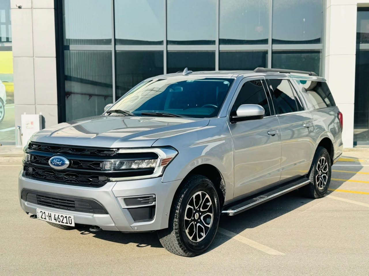 ...﷽ ...
بـــــــــۆفـــــــرۆشـــــــــــتــــــــــــن

***********

Ford expdishton ///2023 XLT
سعری/287$ مجالى كه م
جۆری سەیارە /فورت اكسبديشن
 موديل /٢٠٢٣
مواسەفات/XLT 
ڕەقەم سليمانيى 
تەحویل خرامە بەشەرت به ناوى خومه وه يه 
ڕەنگ /سلفه ر
بۆیاخ/بونيت و جاملغ به له يه ك
بێناوگرتن
گێڕو مەکینەی بەشەرت لوك ٣.٥ شه ش بستون توربو
کوشن کارەبا سارد و گه رم جلد
تاقم ویلو تایەی لۆک تازه بوم به ستووه 
پێشو دوای حاسه رادار صنوق جه گ
دەعامی بۆ دەعامی بەشەرت
شوێن سلێمانی

فورد ئيكسبدشن 2023  XLT max لارج   لون سلفر  
قطعطين و نص صبغ بدون دواخل  
گير و محرك بشرط ما مفتوح   
سنويه جديد بسمي بها كتاب مظلل تحويل نفس يوم
مواصفات 
شاشه كيبر - كيج الكتروني - دفع رباعي - كشن كهربا -      كشن تبريد و تتفئه - صندوق شفط - رادار جانبي - غطوط شارع ) 
سعر / ٢٨٨ $ 
مكان/ سليمانيه 
هاتف / *********** السليمانية, العراق
