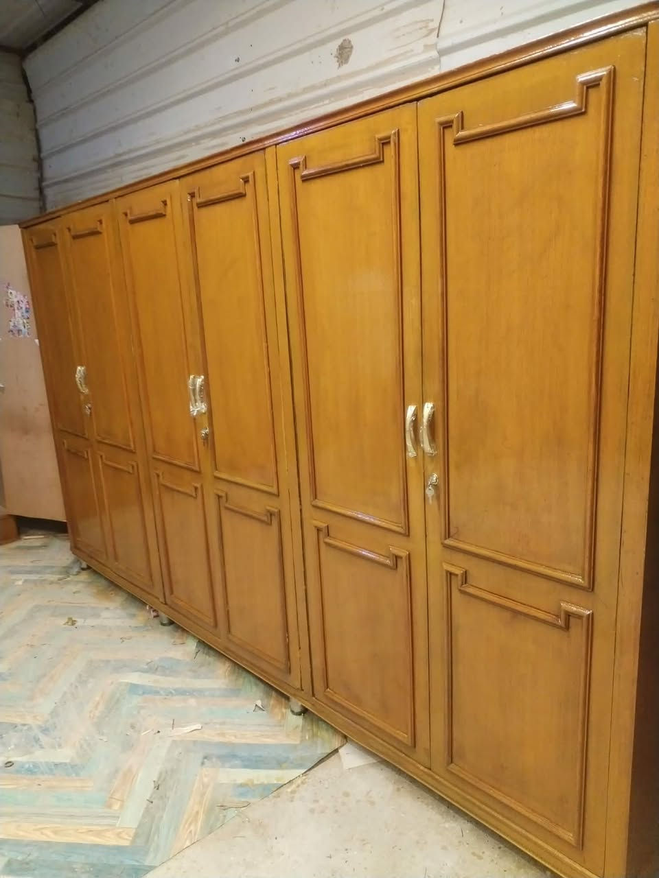 كنتور ابو6كامل ماعايز شي نضيف يداته وصبغ وقفاله ظهر ڱڵـه. جديد ب230وبي مجال


**إذا كنت صاحب هذا الإعلان وتريد حذفه لأي سبب، رجاءا أرسل رسالة إلى الدعم الفني**