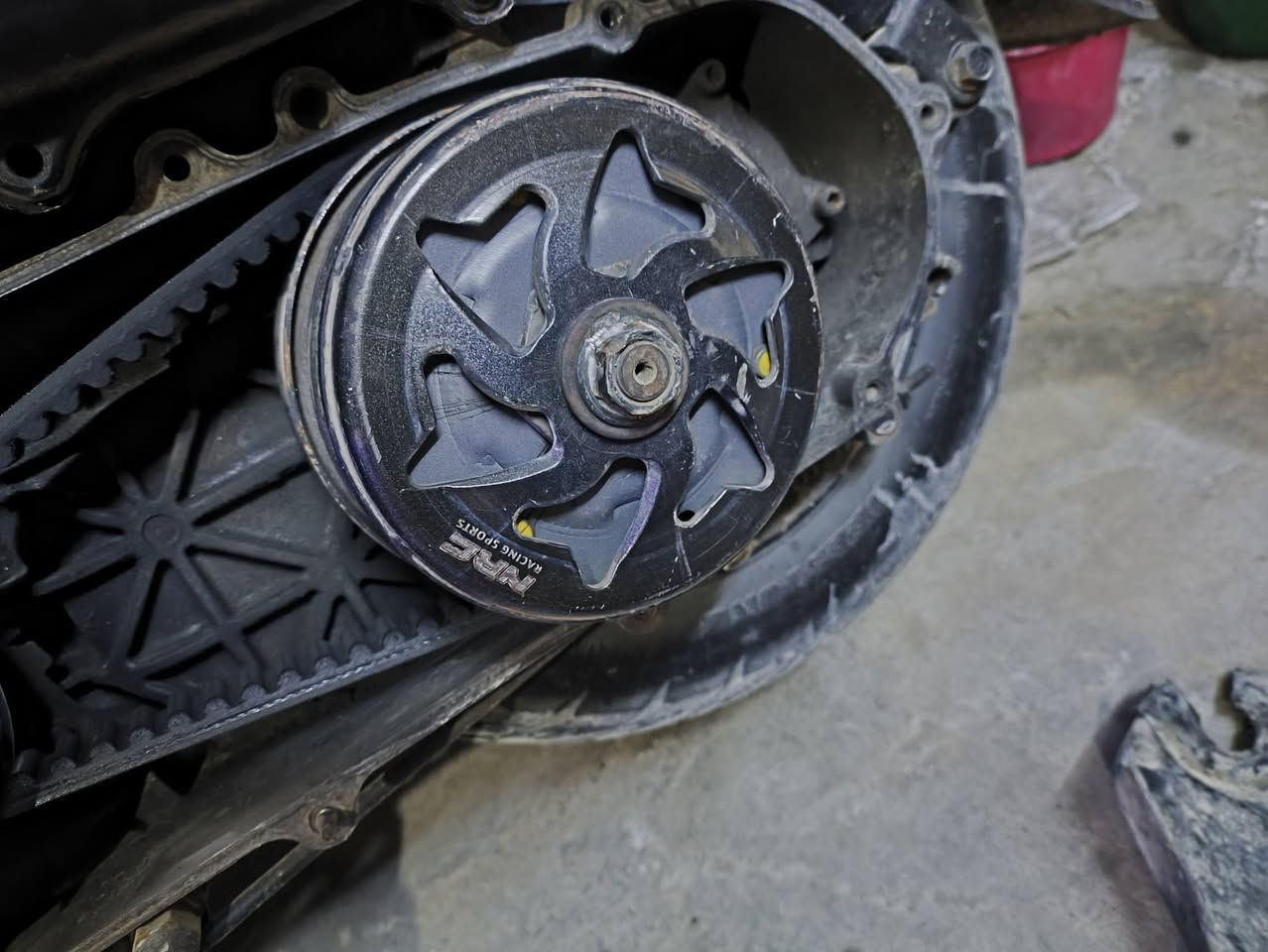 سلام عليكم دراجه ثعلب للبيع كابريتر بلادي  مكينه بلاديه ما مفتوحه شغاله سلف بس وهندر كهربائيات شغاله كفرات بلادي كلج رياضي  سعر 450 وبيه مجال مكاني الغزاليه 
***********
