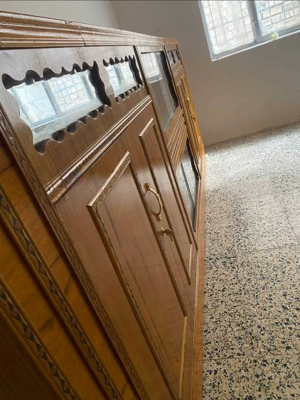 بوفيه  للبيع صاج طول 3 متر نظيفه كلش تكدر تكول جديده العام شتريتها السعر 150 الف


**إذا كنت صاحب هذا الإعلان وتريد حذفه لأي سبب، رجاءا أرسل رسالة إلى الدعم الفني**