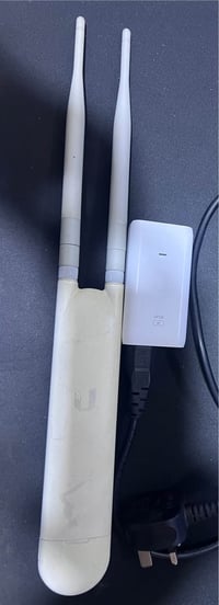 يونيفاي AC مش • نقطة وصول • أربيل