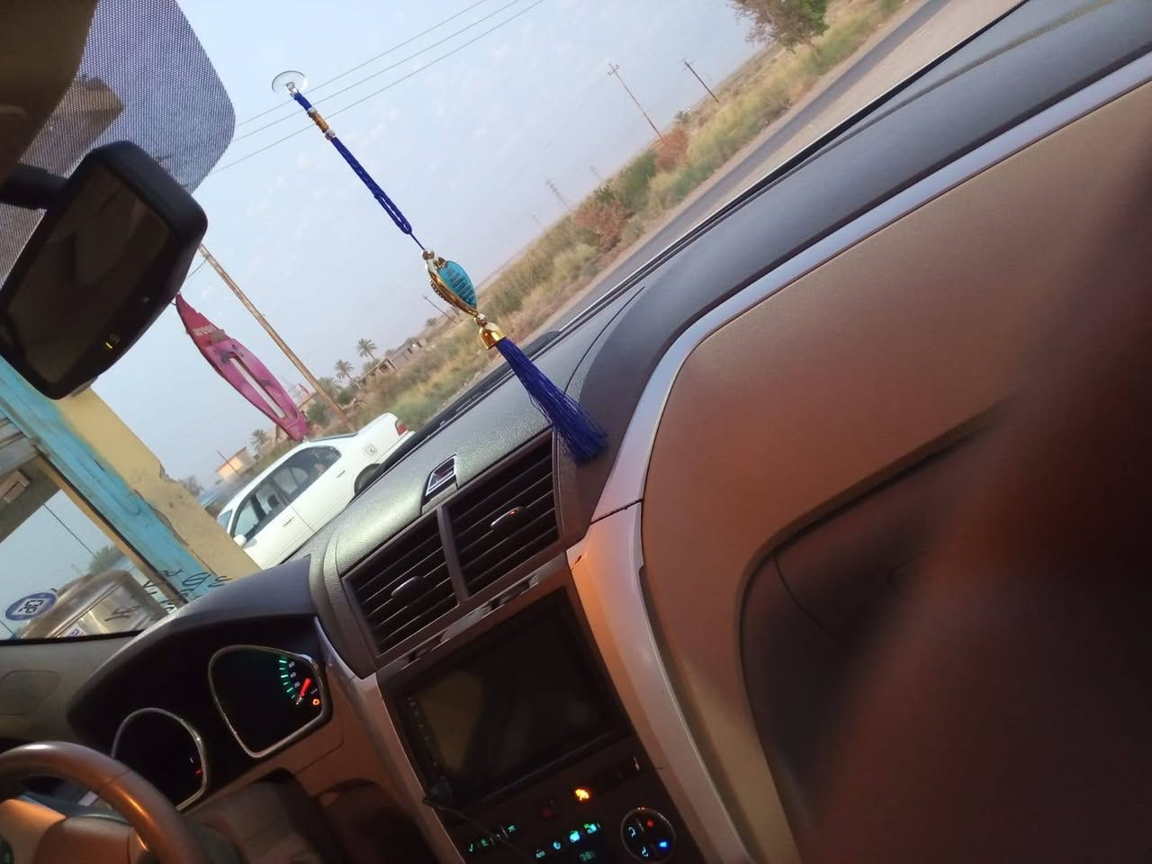 للبيع والمراوس اب فورجنر 2006 محرك 6... شوفر ترافاس موديل 2010رقم اربيل.. فول موصفات  1 على 1 مكفول كفاله عامه 7راكب فورويل كامره تبريد 3 قطع جنطة كهربائية تحكم ستيرن مثبت سرعه فتحتين سقف تدفئه بلكشنات مانع الانزلاق.. مكفول من دعامي لداعاميه شرط سونار.. سنويه ال 31 هزه جديده ***********عنوان ديالى
