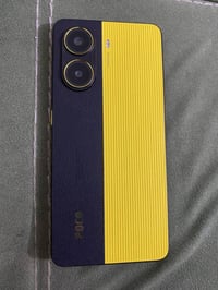 للبيع بوكو X7 برو ذاكره 512 جهاز يخبل استعمال اسبوع فقط غراضه بعدهن مم...