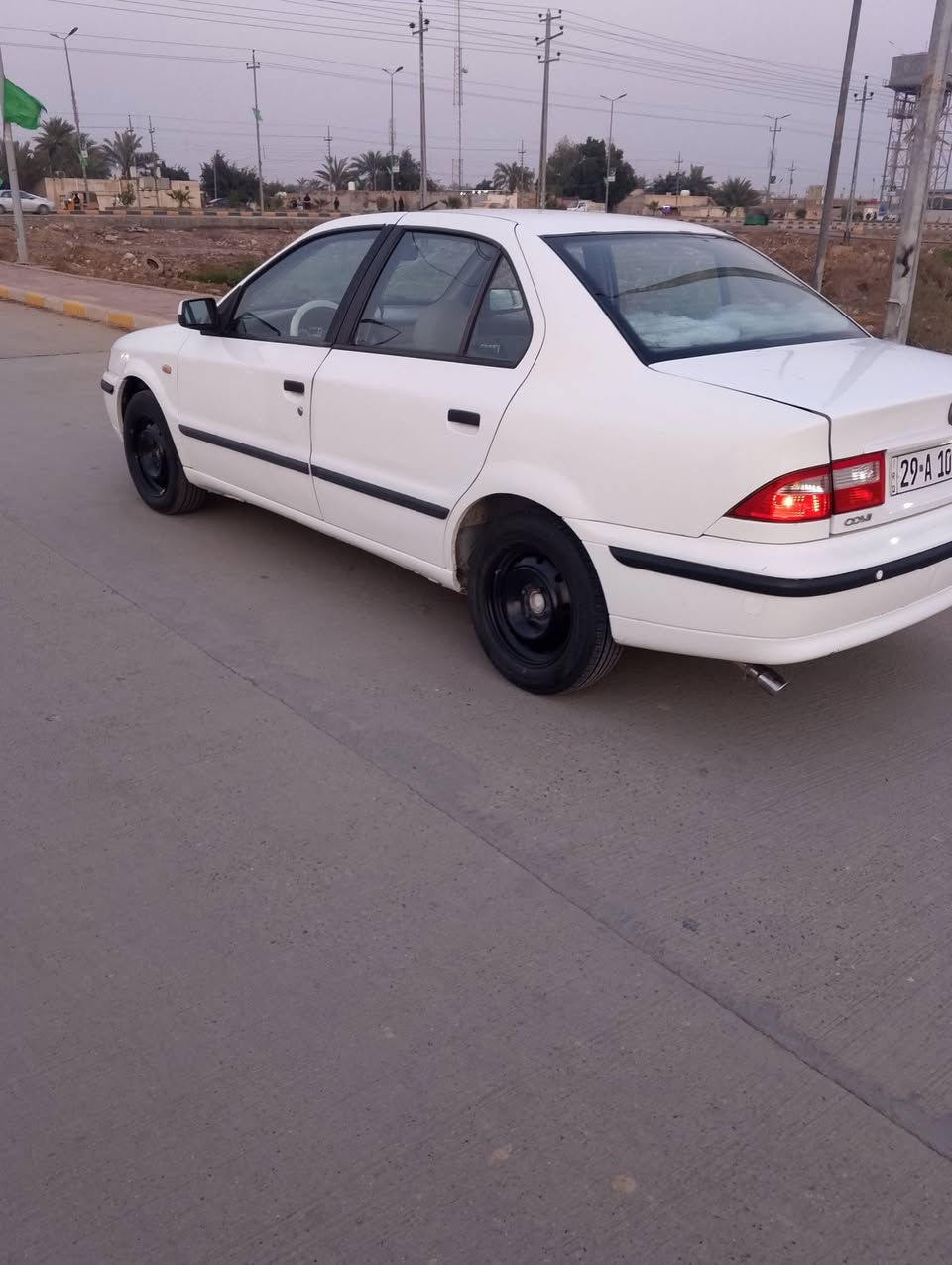 السلام عليكم سمند موديل 2012 كرستال كفاله عامه من الضربه وتبديل والصبغ كير مكينه  مكفولات حداديه جديدة تخم تاير كهربايات كله شغاله تبريد ثلج السنويه جديده ورقام جدد السيارة مابيه نقص برغي السعر 47 وبيه مجال قليل مكاني ميسان رقمي ***********
