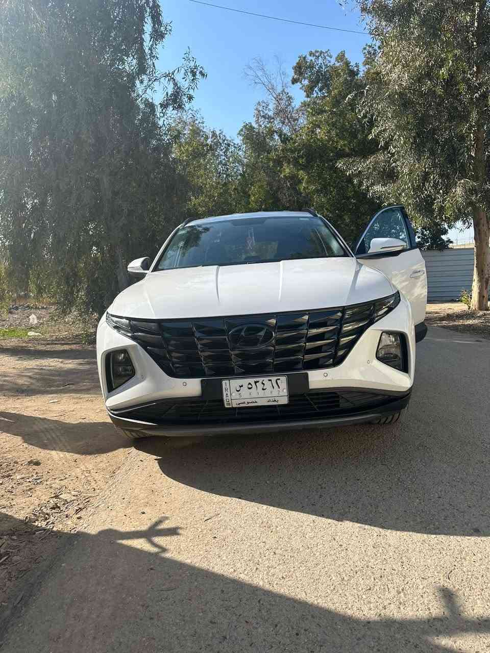 توسان 23 ماشيه 43 السعر 220 للاستفسار ***********
