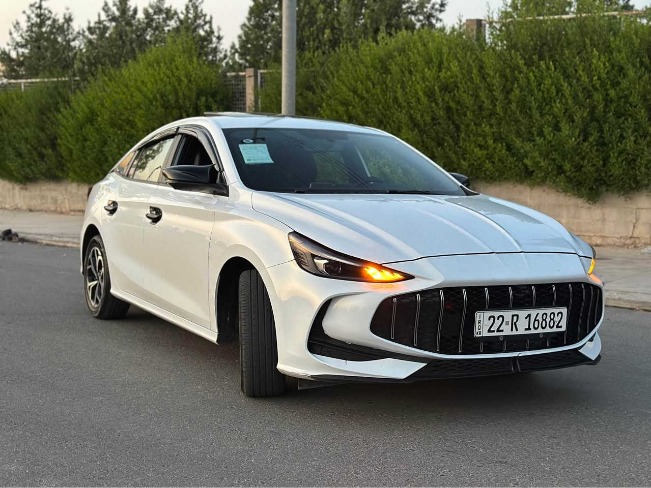 MG GT 2025 🔥
ئێمجی جی تی ٢٠٢٥ فوول مواسەفات 
(مواسەفات : پێش و پشت لید - ویل کڕۆم - ئاوێنە ئیشاڕە - ئاوێنە شەفت - یەدە بەسمە - سلایت - شاشە ئەکتیڤ - سوکان ڤۆلیۆم )
سەیارەکە زۆر خاوێنە تەنها دوو PDR بچوکی هەیە 
بێ سبوغ بێ تەزرە 
جوانکاریشی بۆ کراوە
نرخ : 116$ 🔥 
شوێن : هەولێر 🔥
پەیوەندی : ***********🔥 Singapore
